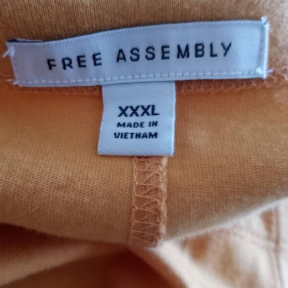 FREE ASSEMBLY YELLOW TOP SZ.XXXL NWT - Picture 4 of 6